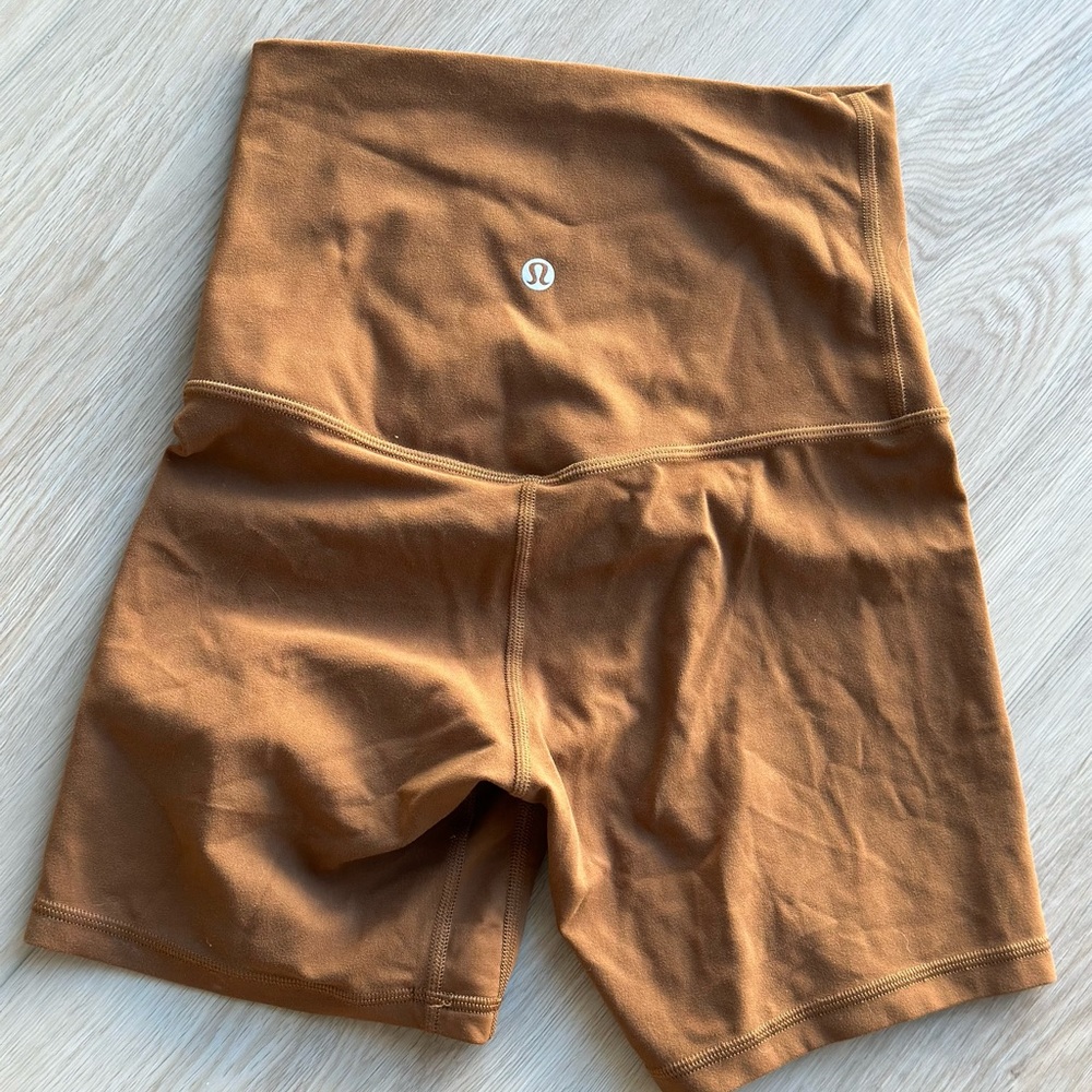 Lu Lu lemon align shorts